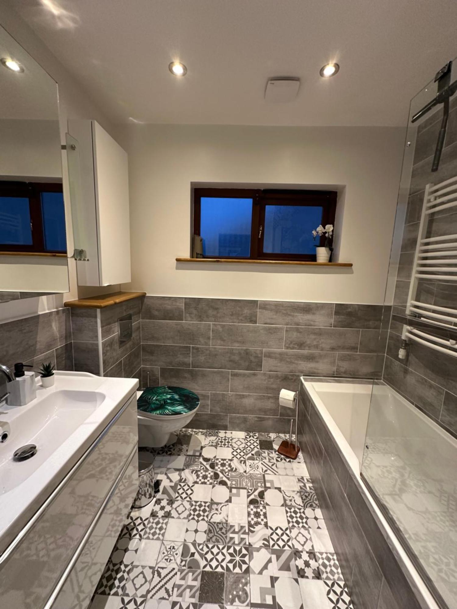 Blush Jungle - Homestay Dublin Dış mekan fotoğraf